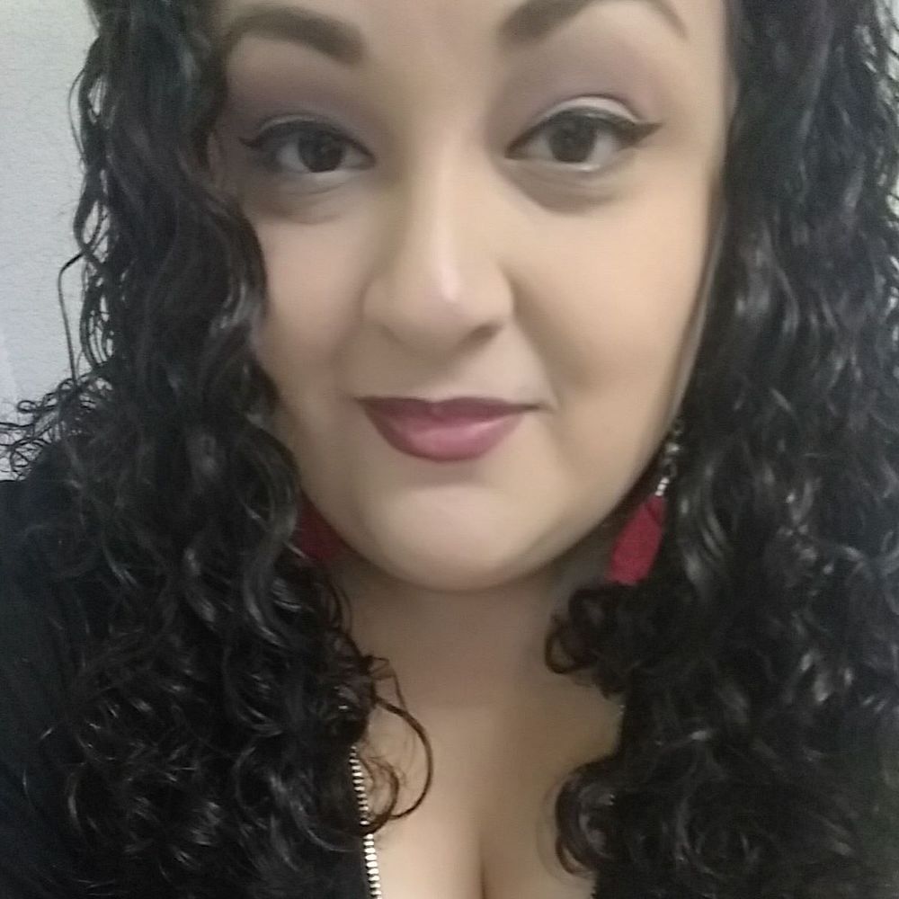 Meet your Posher, Mariana